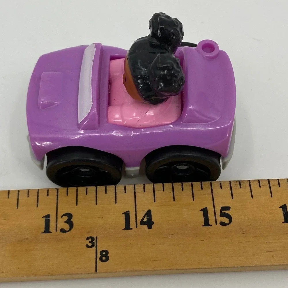 Fisher-Price‎ Little People Wheelies Purple Convertible Girl Figure Tessa, Pink
